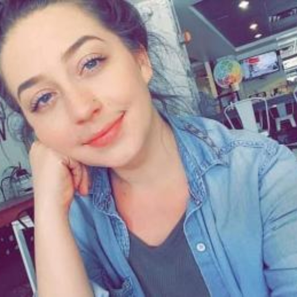 Meet your Posher, Kat